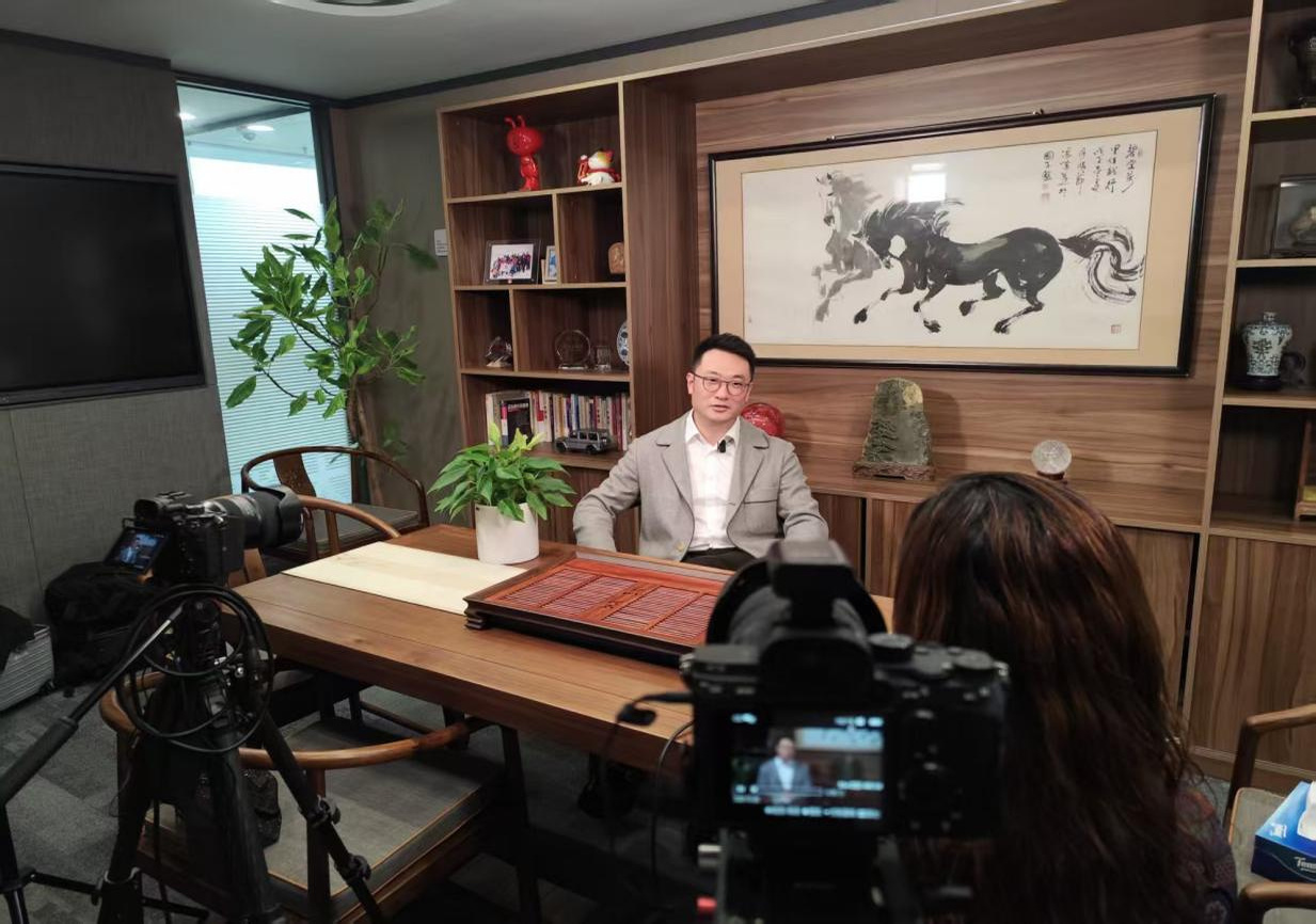 广东台《广东新焦点》就人力窝相关业务开展采访